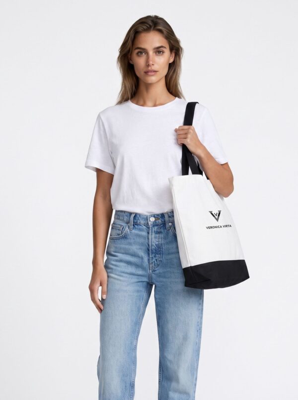 Veronica Virta Canvas bag