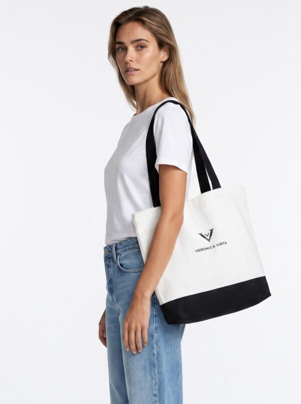 Veronica Virta Canvas bag